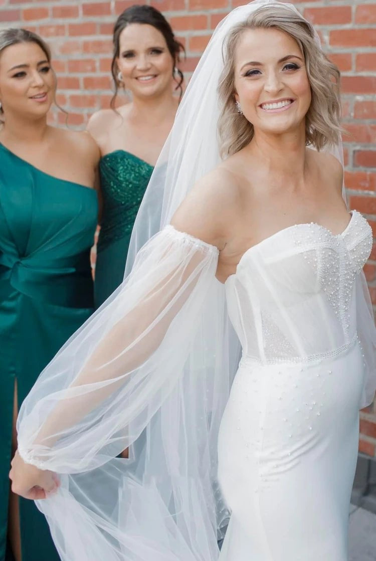 Sexy Mermaid Sweetheart Satin Wedding Dress With Open Back And Beading