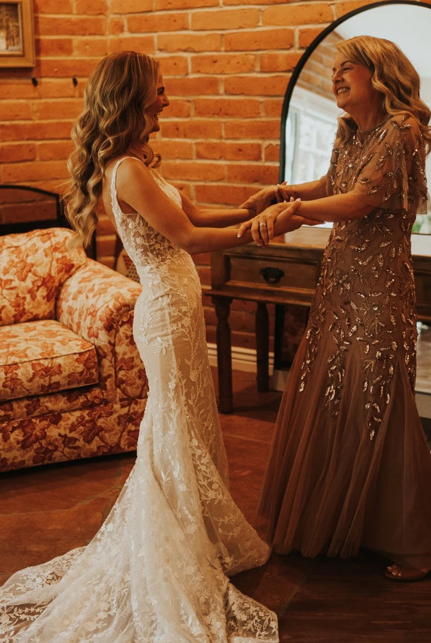 Sexy Mermaid V-neck Lace Sleeveless Wedding Dress with Sweep Train Simple Elegant Ethereal Country Garden