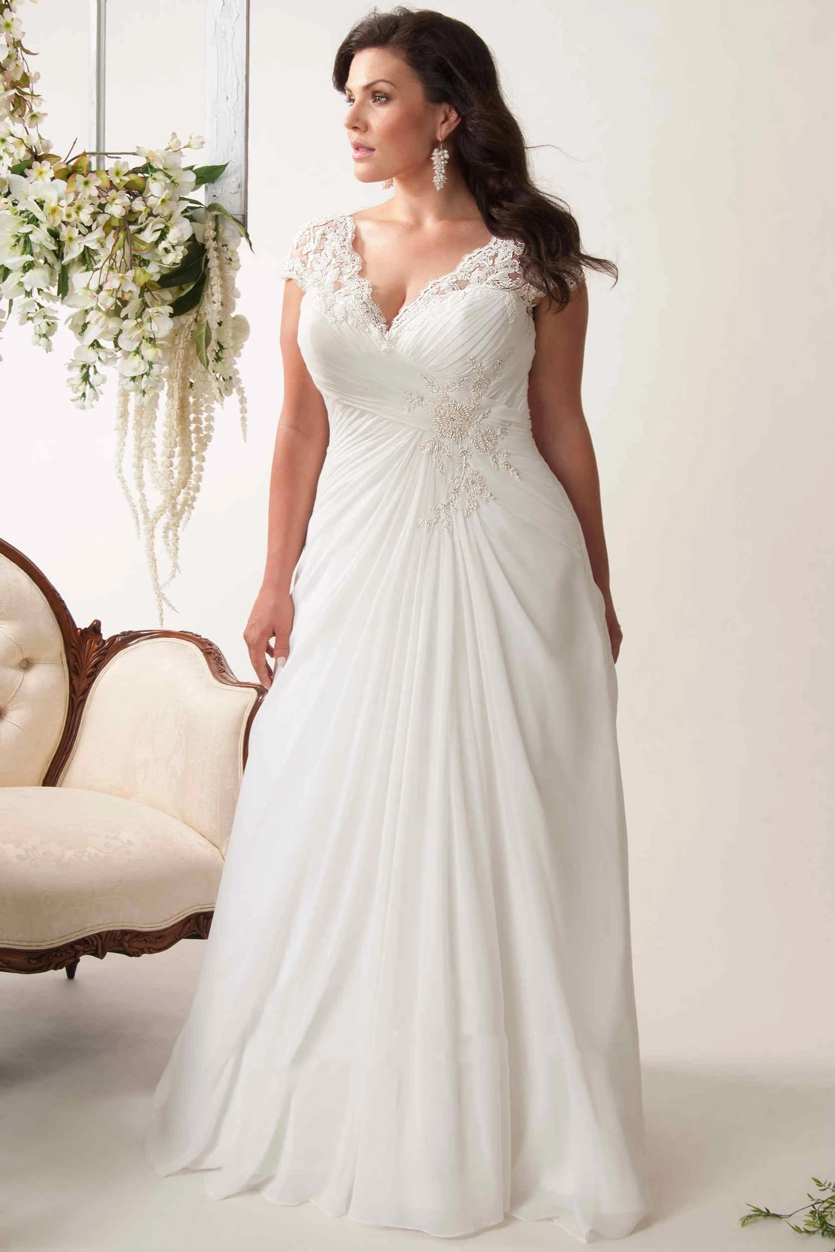 Mirella | Sheath V-Neck Appliqued Cap-Sleeve Chiffon Wedding Dress With Ruching And Keyhole