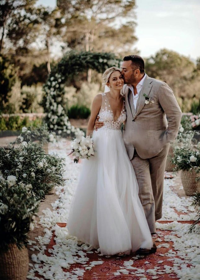 Bohemian Sexy Deep V Neck Sleeveless Lace Appliques A - Line Country Wedding Dresses - KissProm