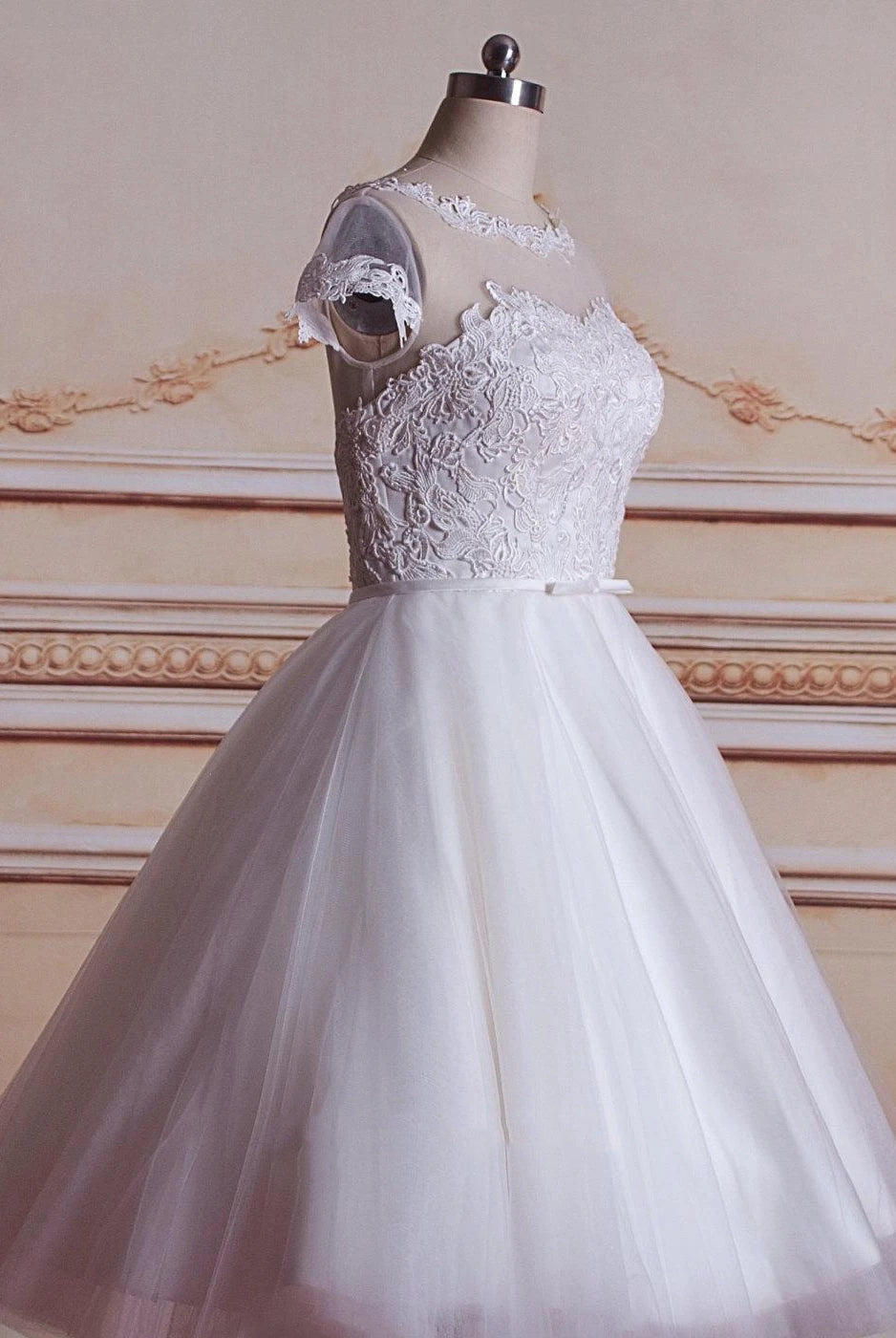 Camea | A-Line Tea-Length Tulle Lace Appliques Short Sleeves Wedding Dresses