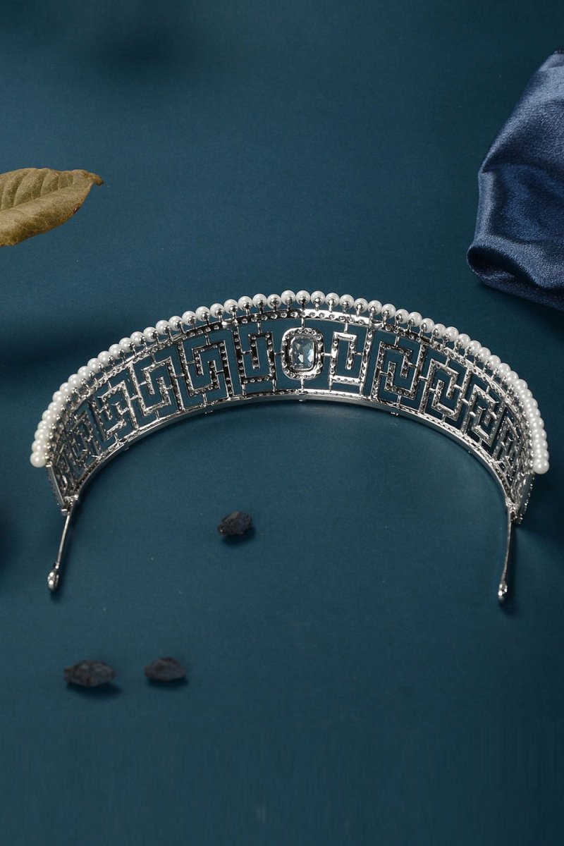 Silver Pearl Rhinestone Tiara - KissProm