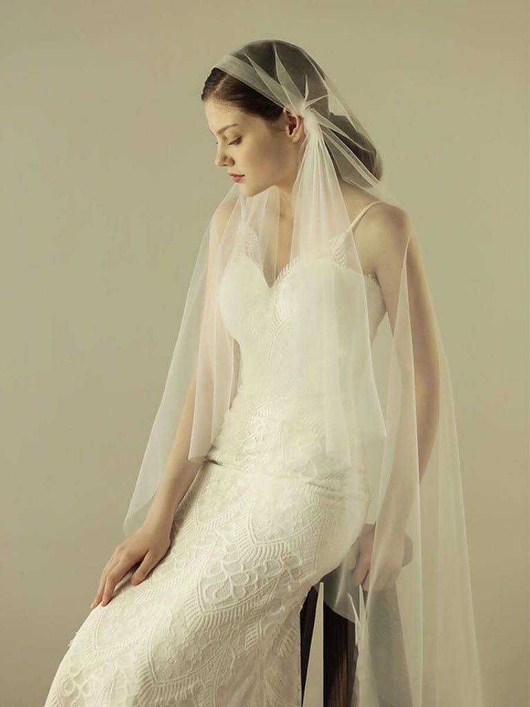 Simple Knee Length Ivory Tulle Juliet Cap Veils