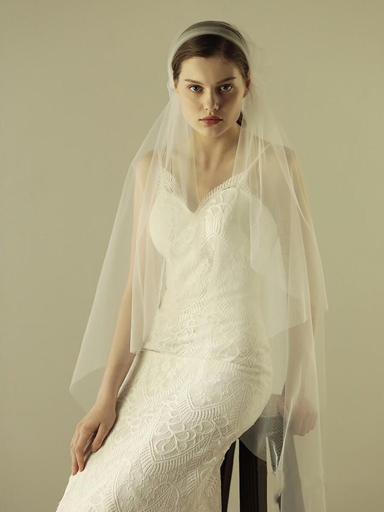 Simple Knee Length Ivory Tulle Juliet Cap Veils