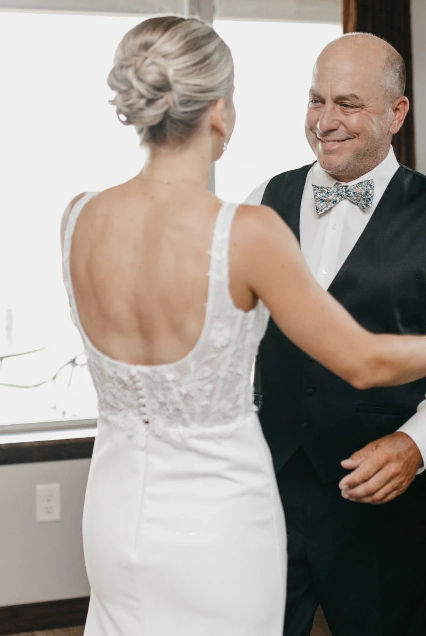 Simple White Sheath Modern Upper Body Applique Sweep Train Wedding Dresses