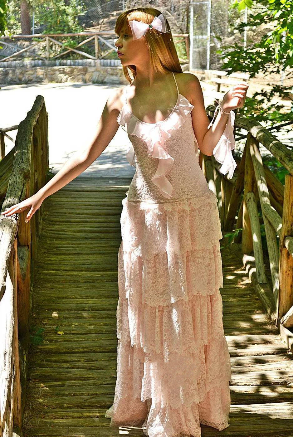 Spaghetti Tired Lace Vintage Wedding Dress With Sweep Train