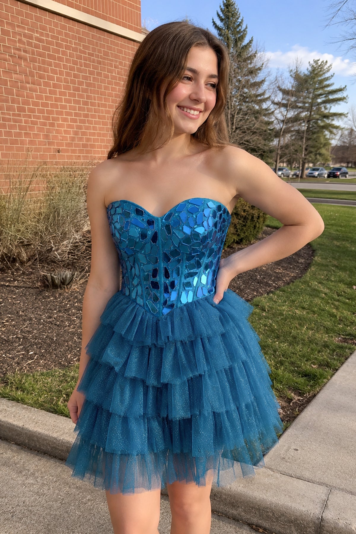 KissProm Sparkly Champagne Sweetheart A-Line Tulle Tiered Homecoming Dress, Champagne / 4