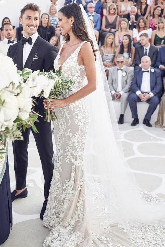 Straps Mermaid Wedding Dresses Lace Appliqued Bridal Gowns