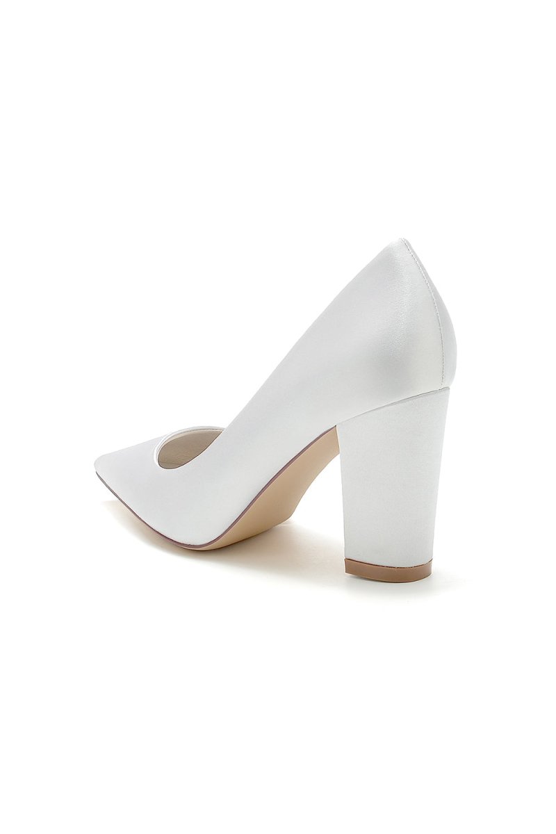 Sweet Pointed Toe Chunky Heels with Lace - KissProm