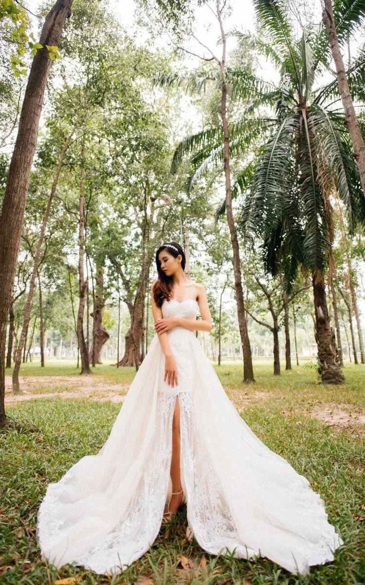 Sweetheart A-Line High Front Split Lace Appliques Formal Wedding Dress