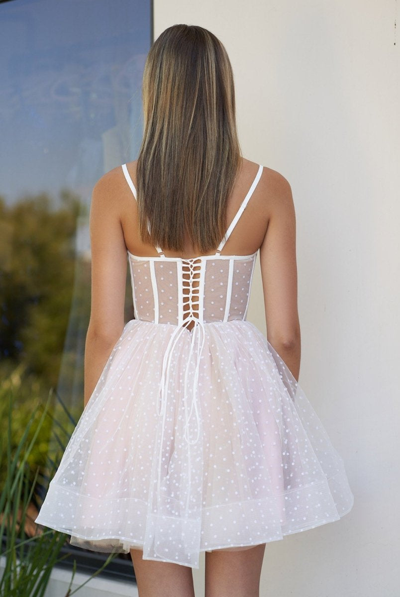 Jeantte | Sweetheart Spaghetti Straps Black Short Tulle Homecoming Dress - KissProm