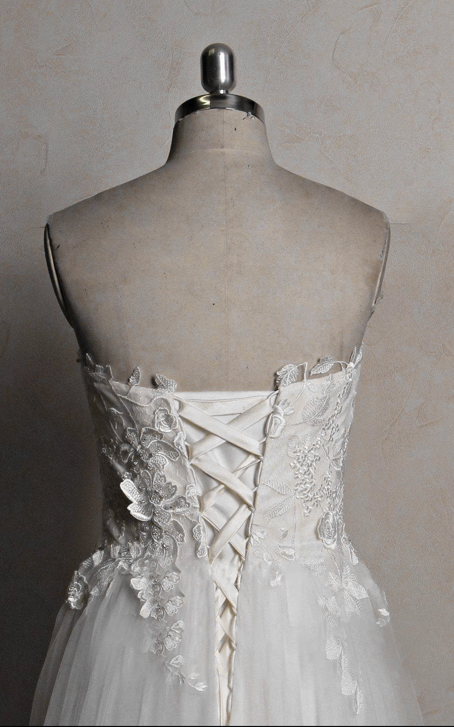 Sweetheart Tulle Lace Satin Wedding Dress With Beading - KissProm