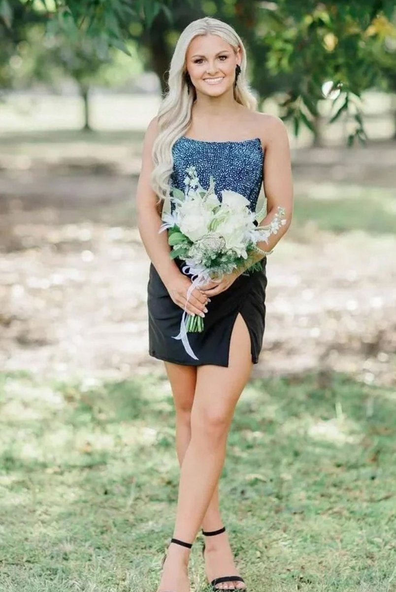 Theodie | Black - Scoop Neck Satin Short Homecoming Dresses With Beadings