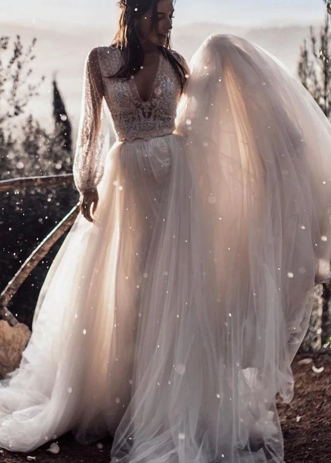Two Piece Boho Dreamy A Line Tulle V-Neck Wedding Dresses Full Sleeve Two Piece Boho Dreamy A Line Tulle V-Neck Wedding Dresses Full Sleeve