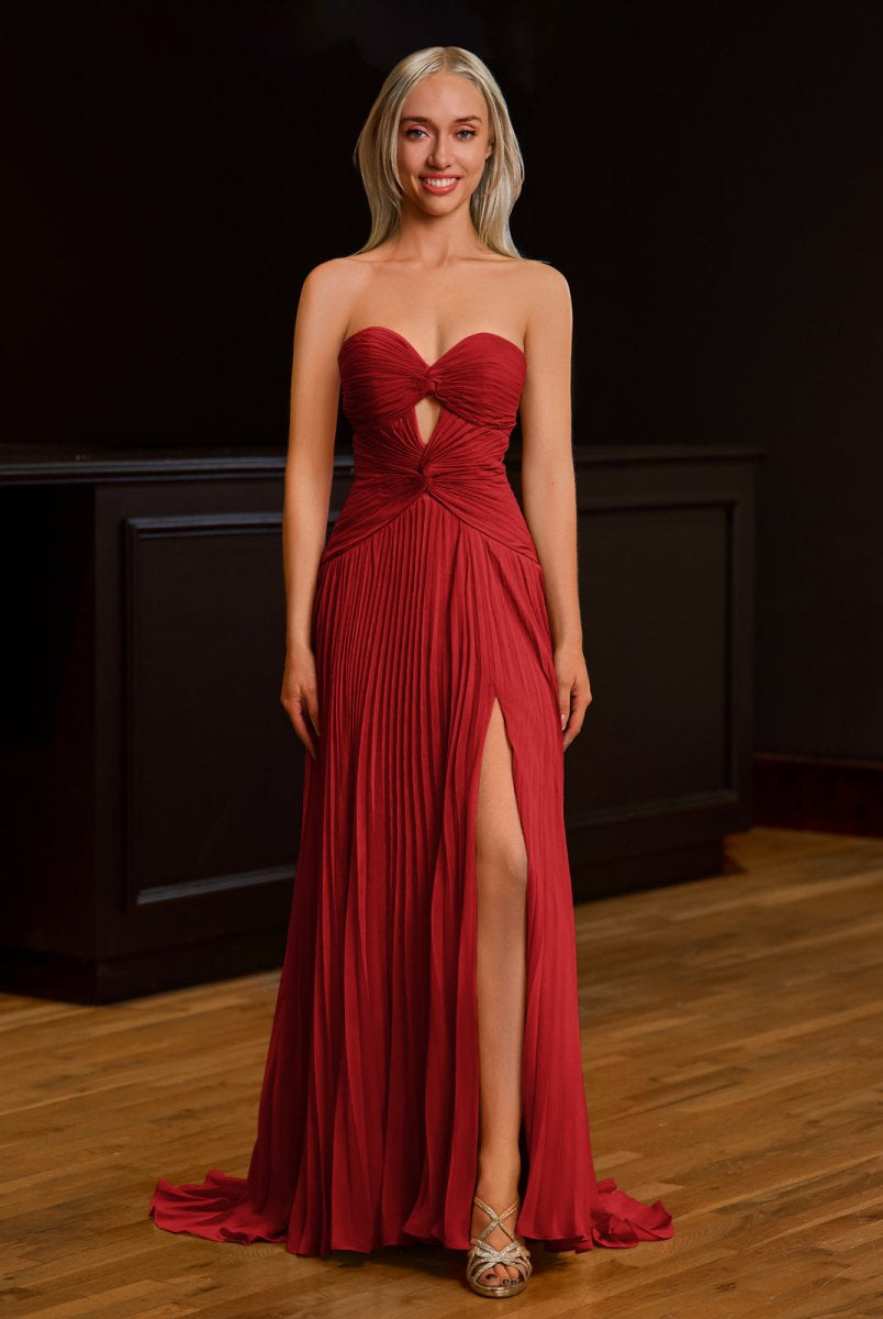 Tyrone | Strapless Keyhole Pleated A-Line Prom Dress