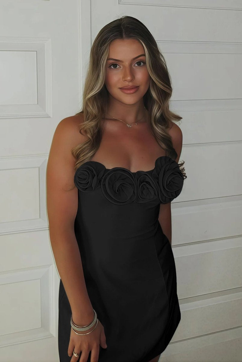Ulirae | Black - Strapless Satin Sheath Short Homecoming Dresses With Flowers