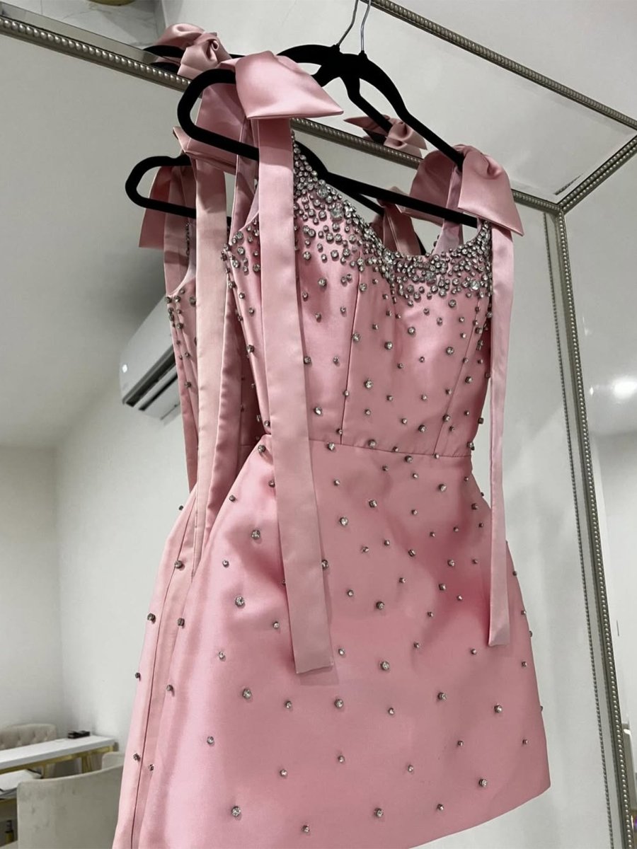 Valen | Pink Square Neck Satin Short Strapless Homecoming Dress With Bows