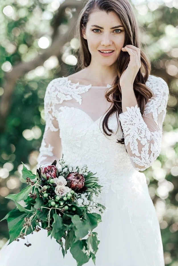 Vintage Lace Tulle Bateau Ball Gown Court Train Wedding Dress with Appliques