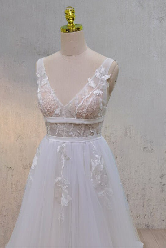 White A-Line V Back Lace Wedding Dress with Train