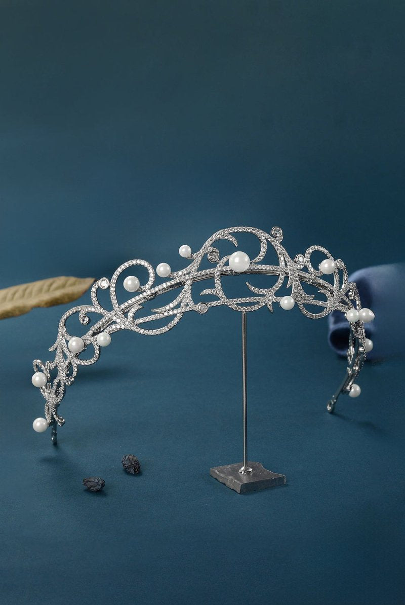 Women's Silver Pearl Swirl Tiaras - KissProm