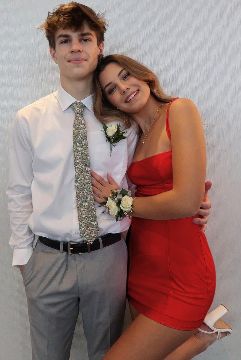 Xenia | Red - Spaghetti Straps Bodycon Short Satin Homecoming Dresses