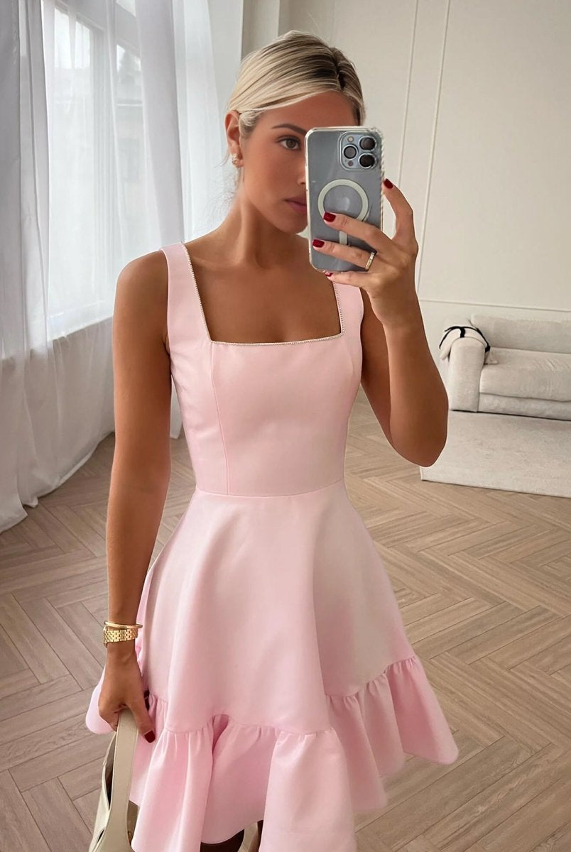 Zinovia | Pink - A Line Satin Square Neck Ruffles Short Homecoming Dresses