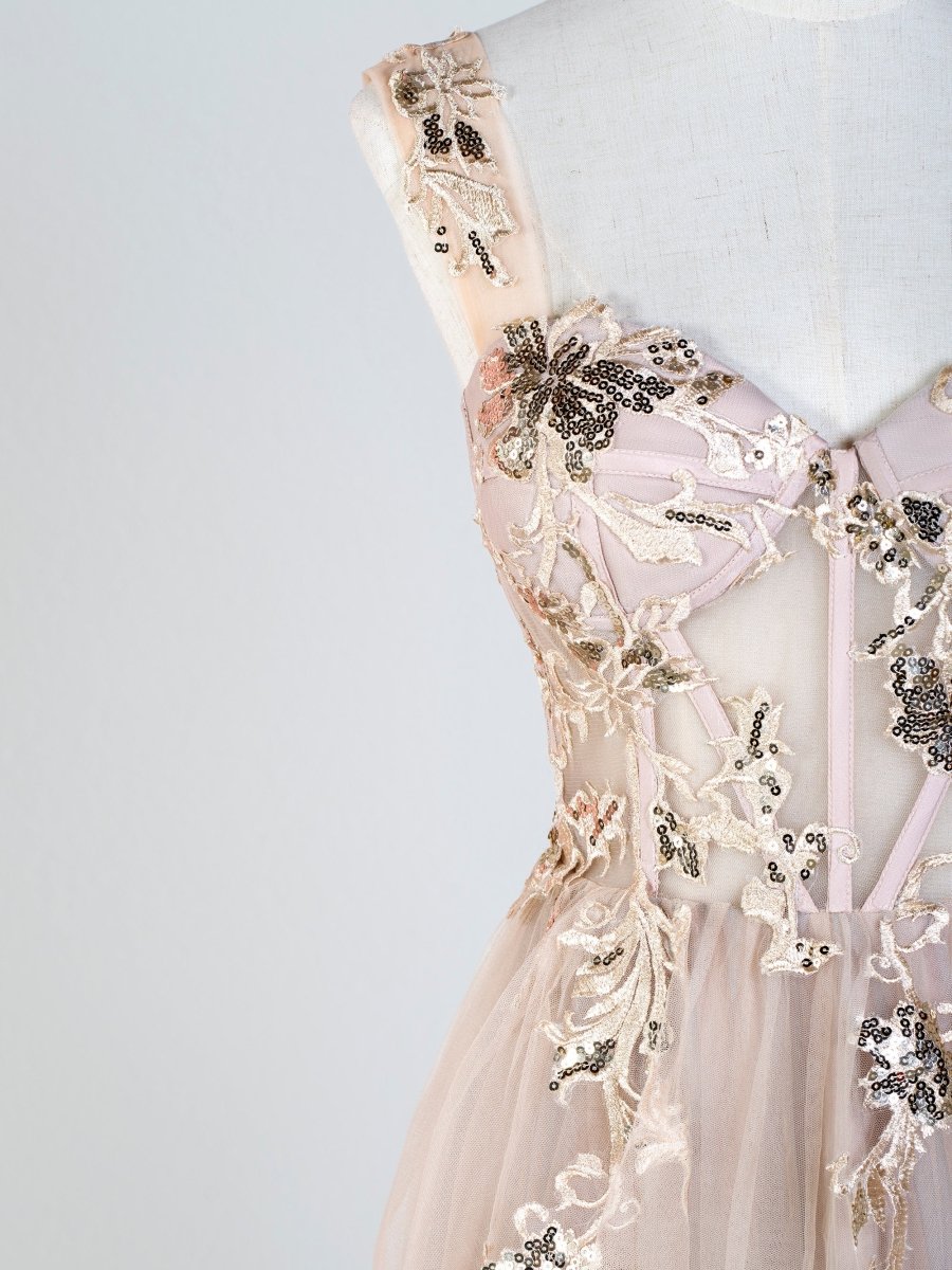 Corset Lace Floor Length Tulle Applique Prom Dress - KissProm