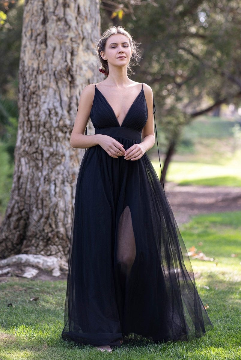Deep V-neck Tulle Sweep Train Prom Dress