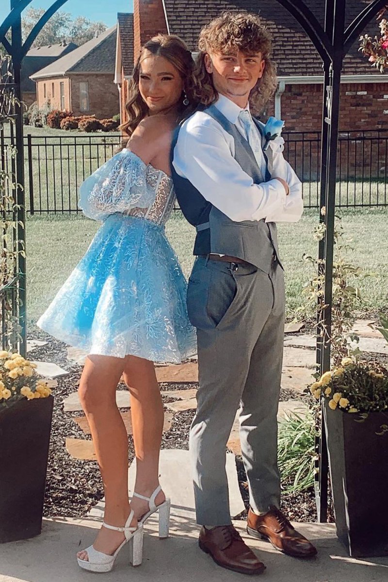 Skylar |A Line Sweetheart Corset Homecoming Dress with Sleeves