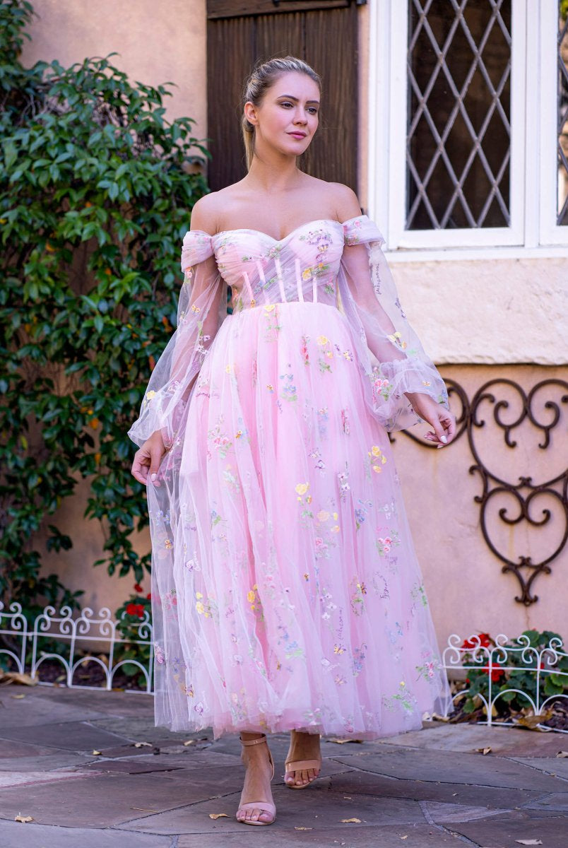 Sweetheart Neck Off the Shoulder Embroidered Tulle Prom Dress