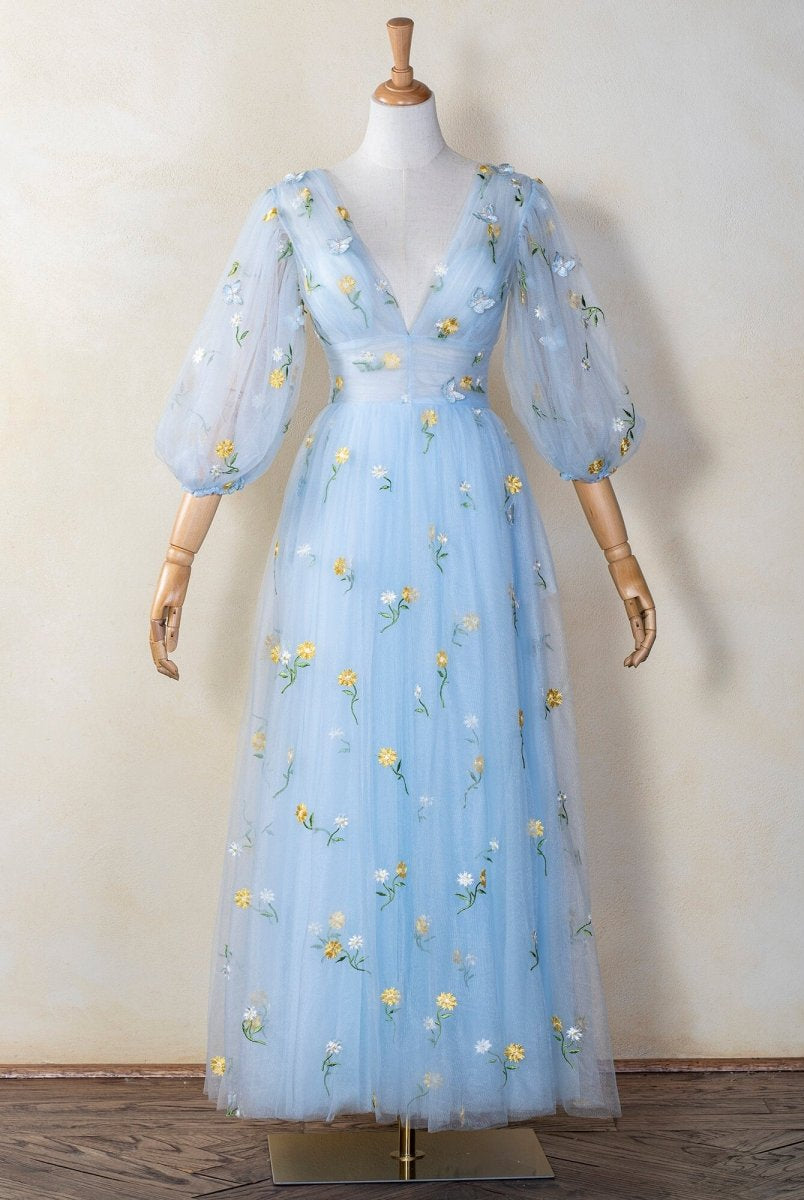 V-neck Embroidery Lace Length Tulle Prom Dress