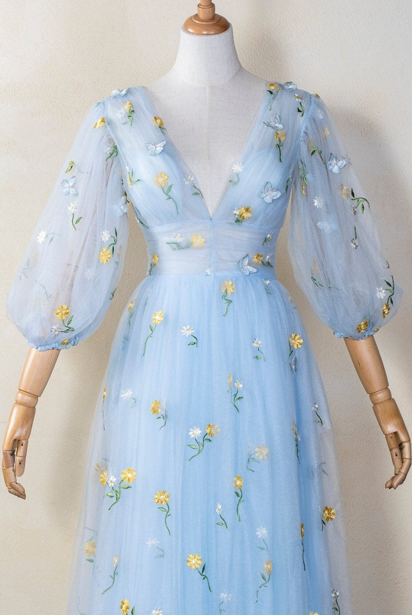 V-neck Embroidery Lace Length Tulle Prom Dress