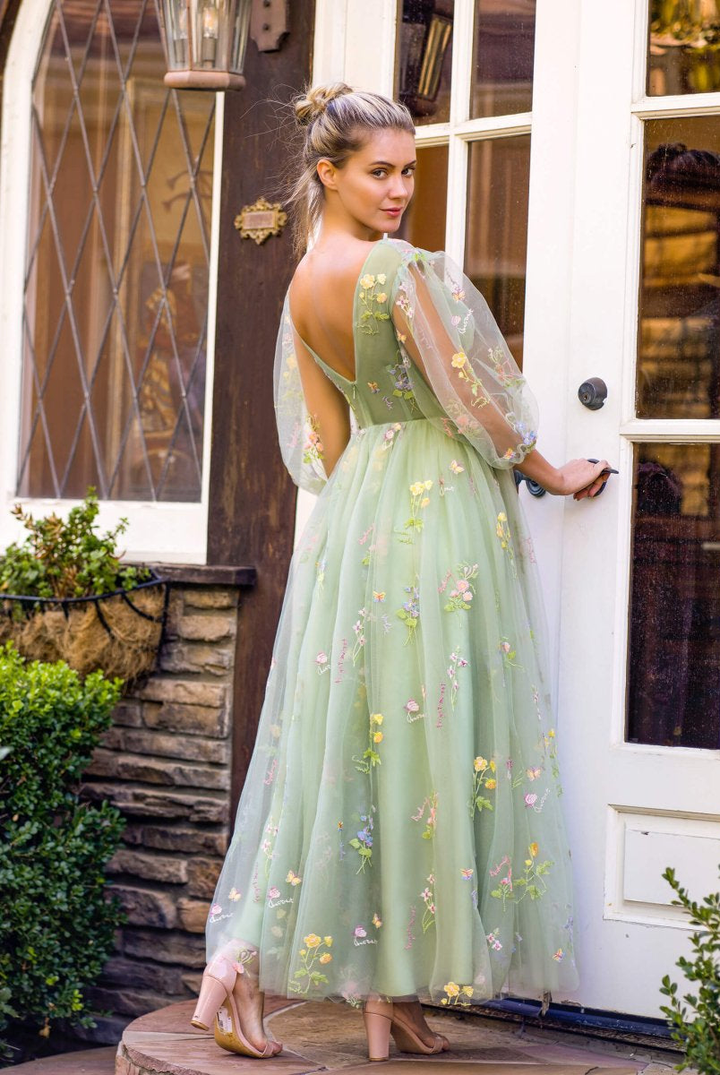 V-neck Embroidery Maxi Length Tulle Corset Floral Prom Dress