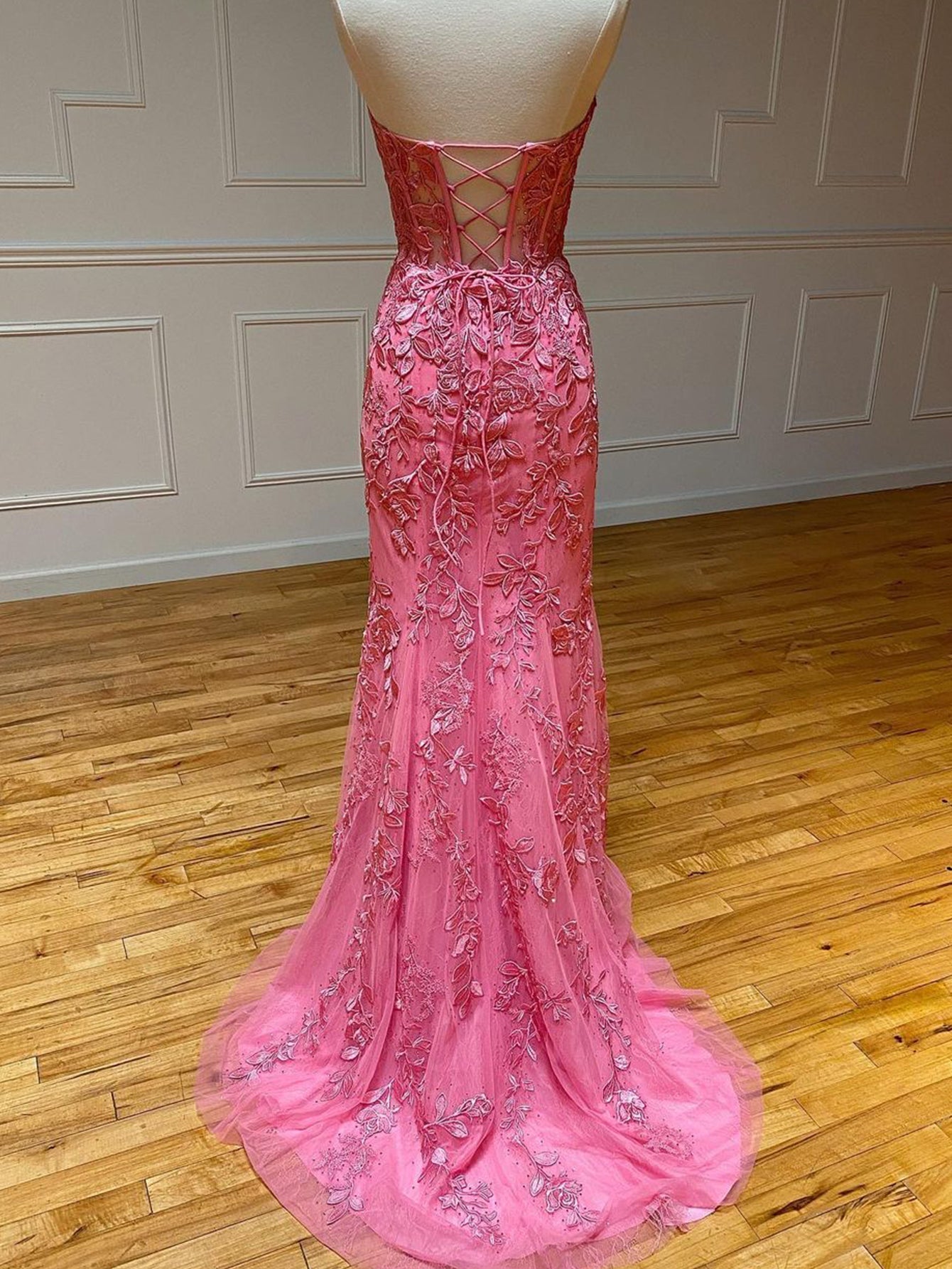 Evie |Mermaid Strapless Lace Prom Dress With Appliques