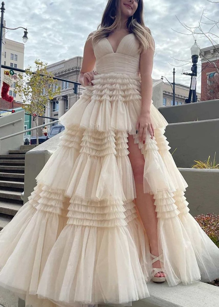 Tulle Deep V Neck Spaghetti Straps Long Prom Dress