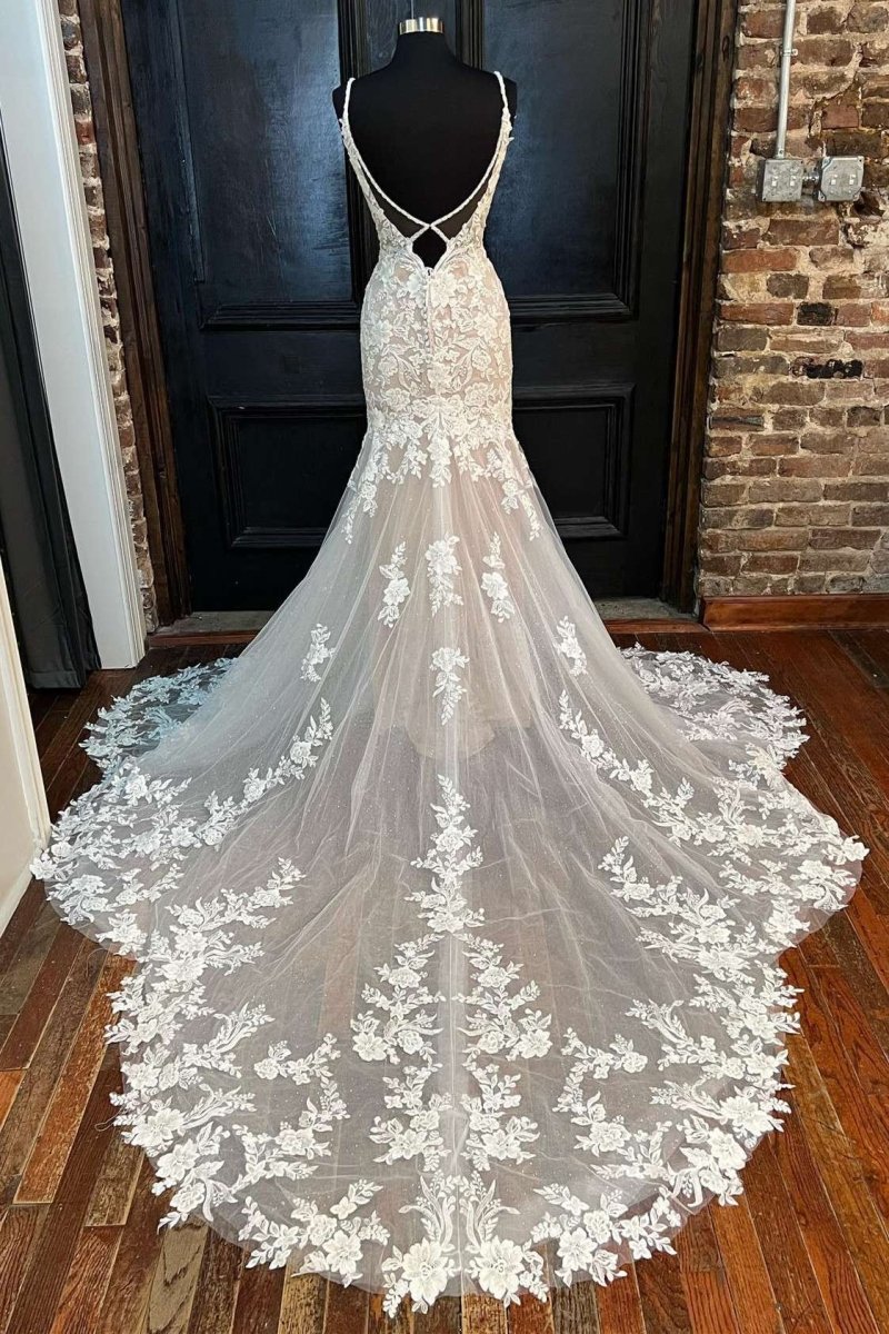 Off White Appliques Backless Mermaid Long Wedding Dress
