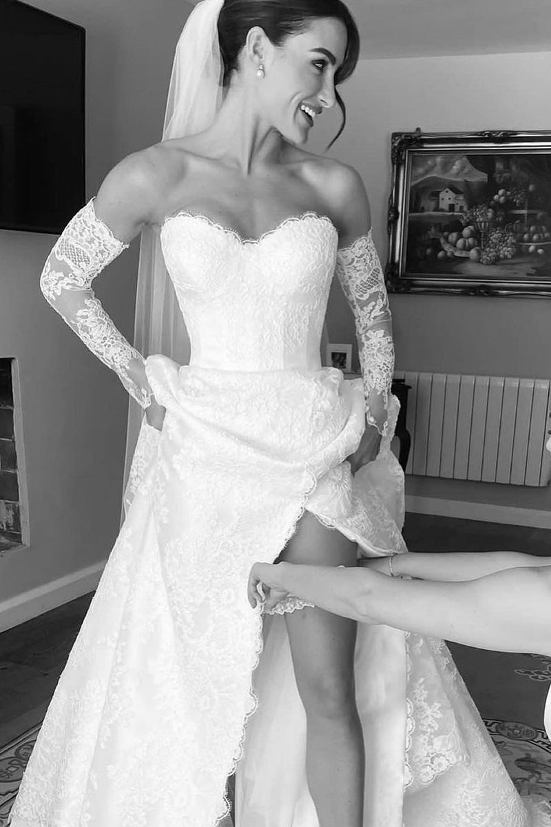 Vintage A-Line Sweetheart White Lace Wedding Dresses with Slit