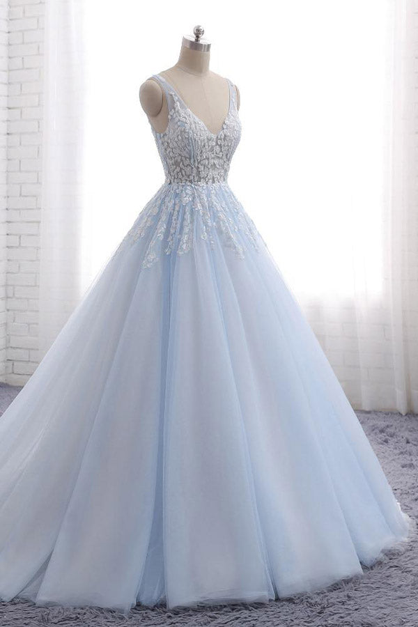 Quinceanera Dress Ball Gown Chapel Train V Neck Sleeveless Backless Appliques Prom Dresses