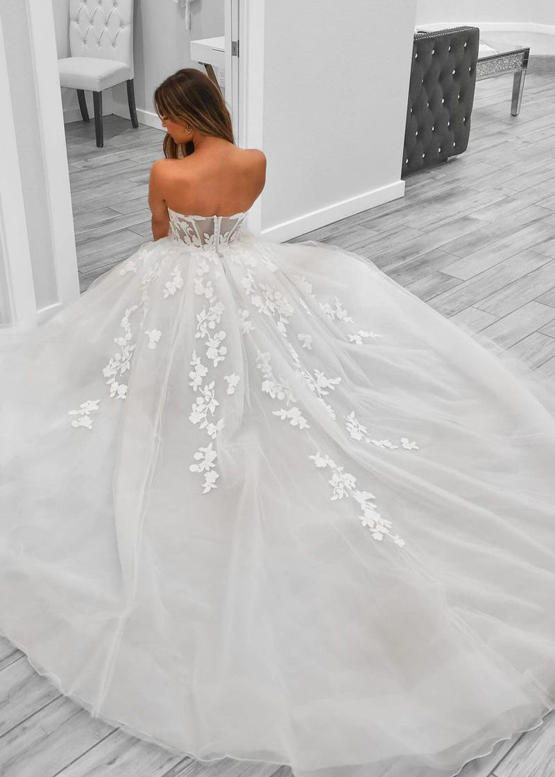 A-Line Sweetheart Tulle Wedding Dresses With Slit