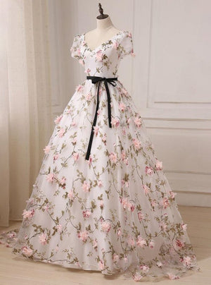 Quinceanera Dress Gorgeous V - neck 3D Floral Lace Ball Gown Long Prom Dresses - KissProm