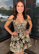 Everly | Gold Black - A-Line Sweetheart Tiered Short Homecoming Dress