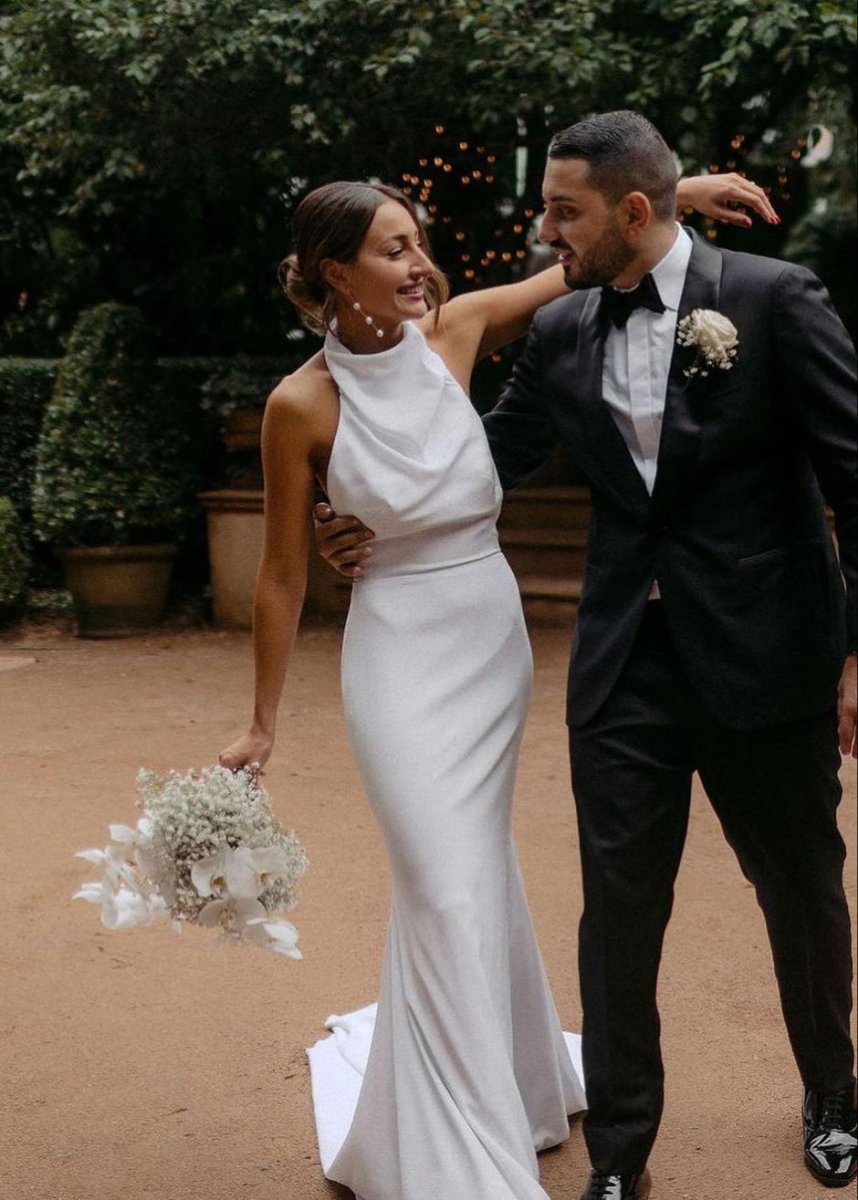 Elegant Mermaid White Halter Satin Wedding Dresses Elegant Mermaid White Halter Satin Wedding Dresses