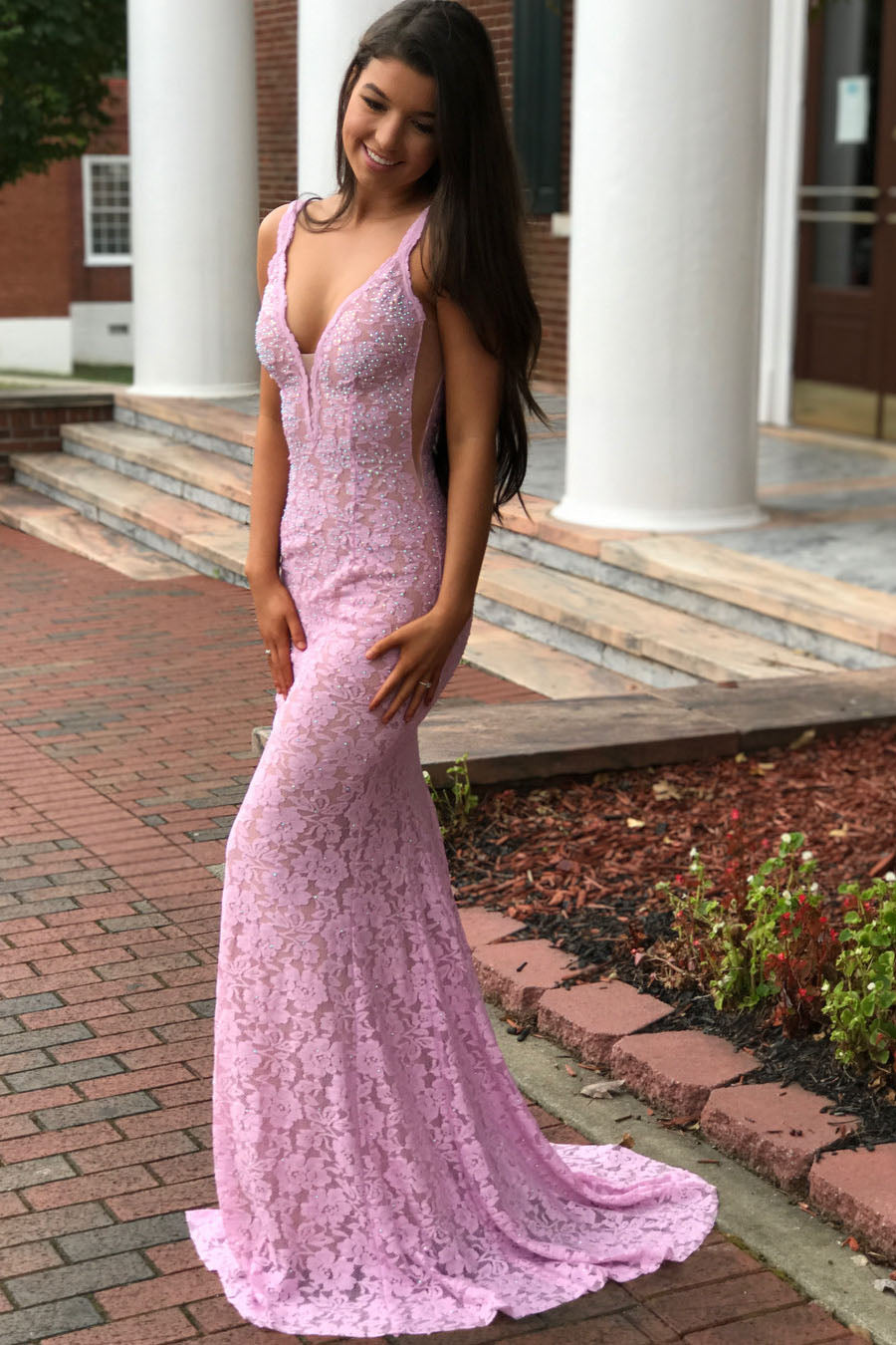 Luisa | Elegant Mermaid V-Neck Pink Lace Prom Dress