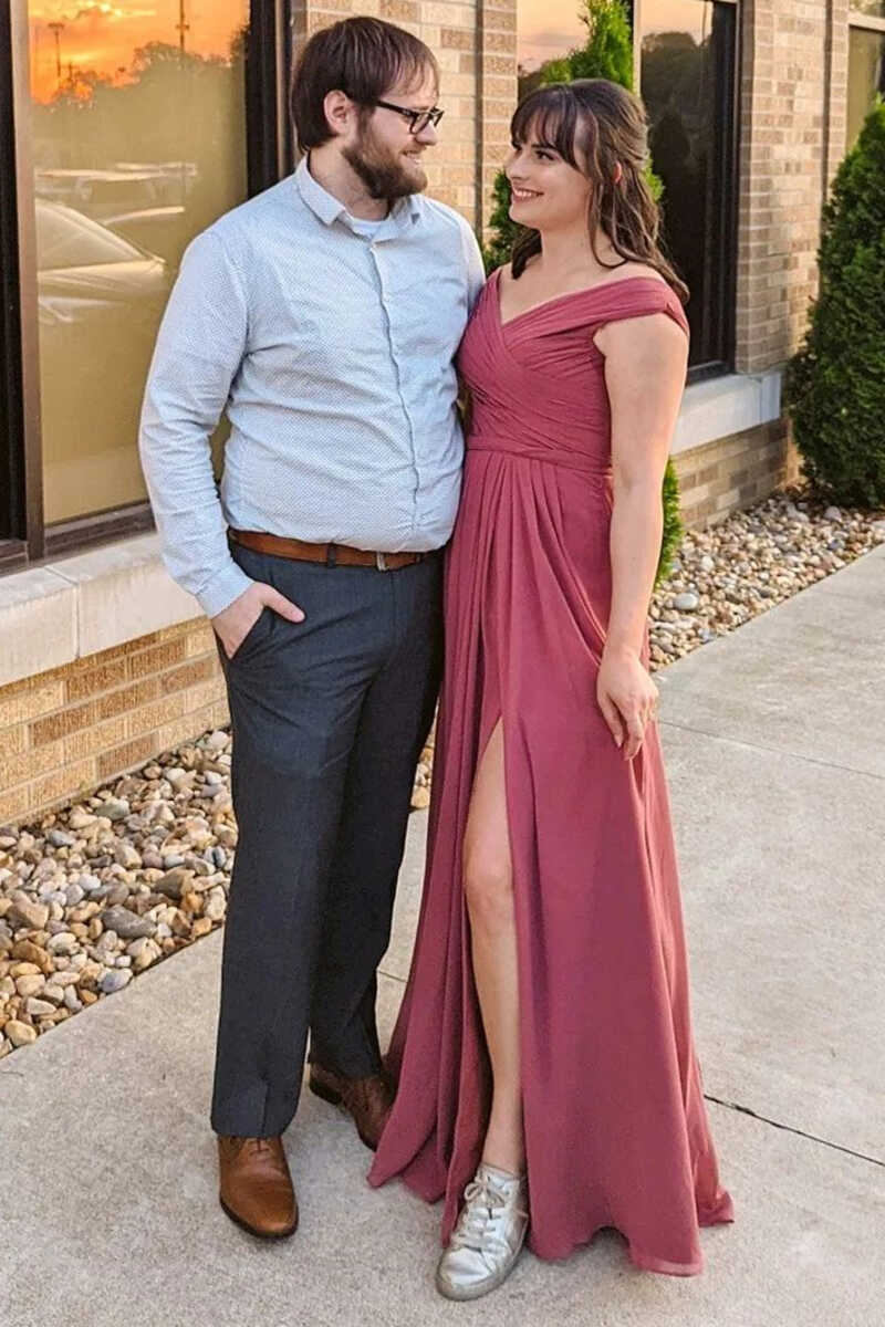 Chiffon Off - the - Shoulder Long Bridesmaid Dress with Slit - KissProm