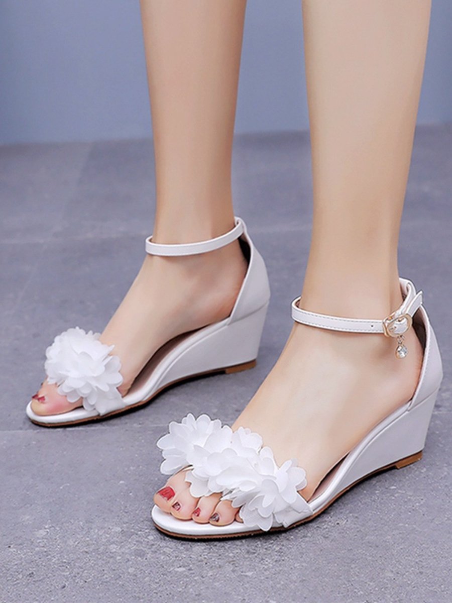 White Floral Open Toe Ankle - Strap Beach Sandals - KissProm
