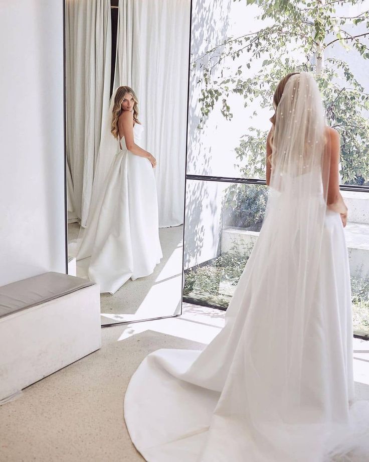 A-Line White Sleeveless Satin Wedding Dress With Side Slit A-Line White Sleeveless Satin Wedding Dress With Side Slit