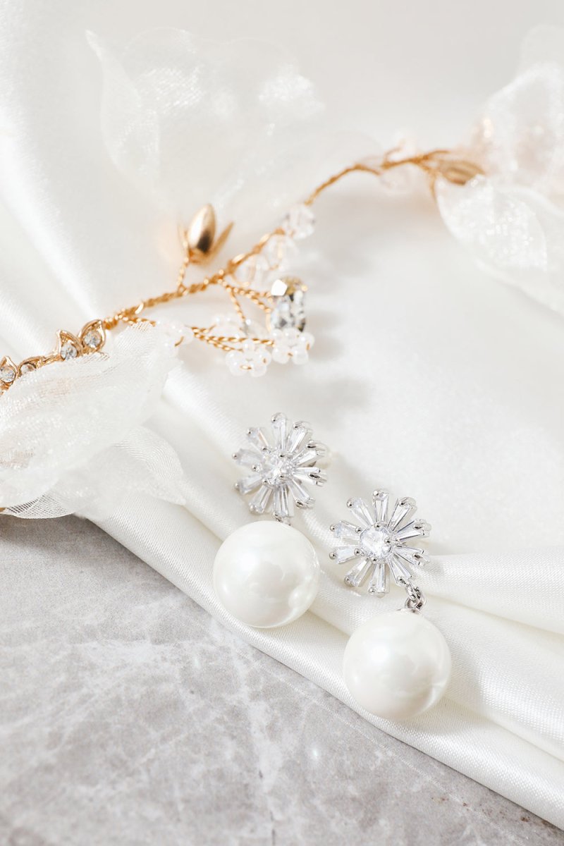 Flowers Pearl Earrings - KissProm