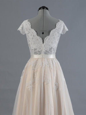 Nuria | Cap Sleeve V-Neck Lace Tulle Wedding Dress With Zipper Back
