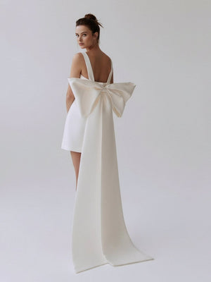 Yvaine | Square Neck White Satin Short Wedding Dress with Bow Back and Veil