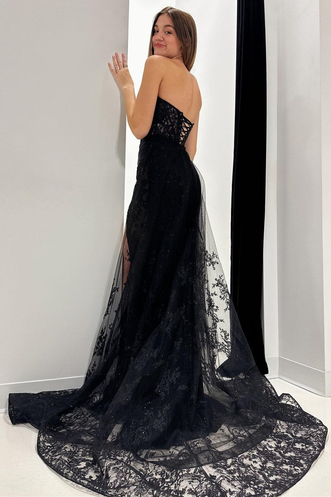 Giuliana | Black Lace Strapless Long Formal Dress with Attached Train